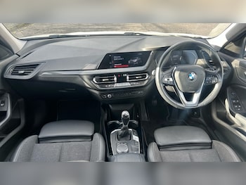 Used BMW 1 Series 2025 for sale - 76722117: Photo