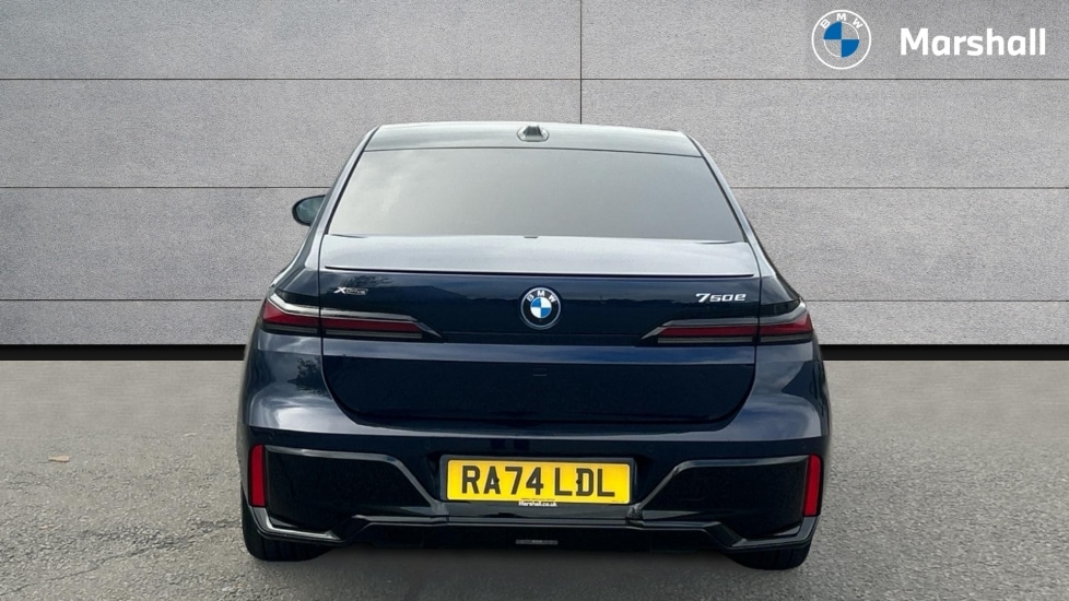 Used BMW 7 Series 2025 for sale - 76338815: Photo 15