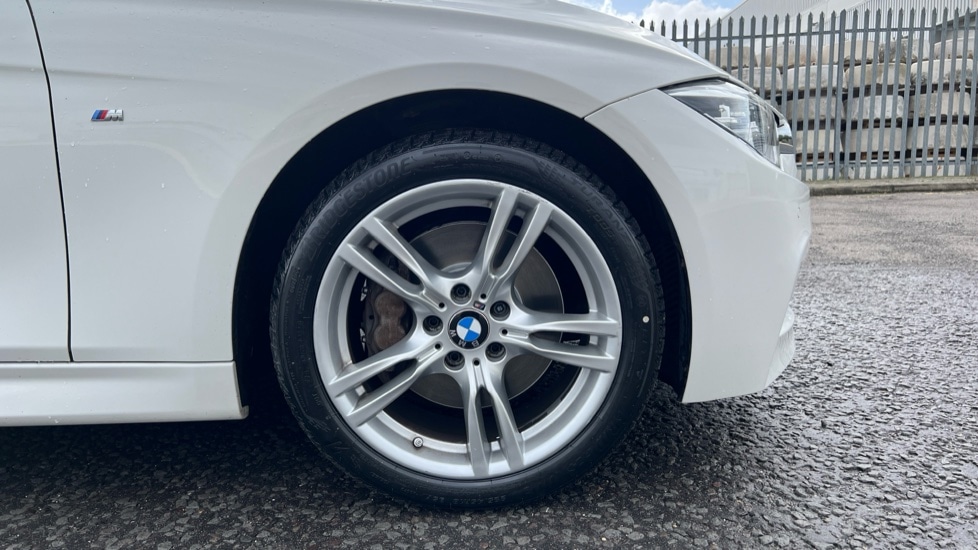 Used BMW 3 Series 2017 for sale - 76977658: Photo 14