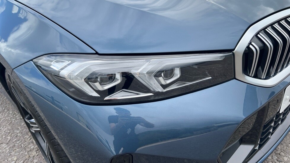 Used BMW 3 Series 2024 for sale - 75783856: Photo 30