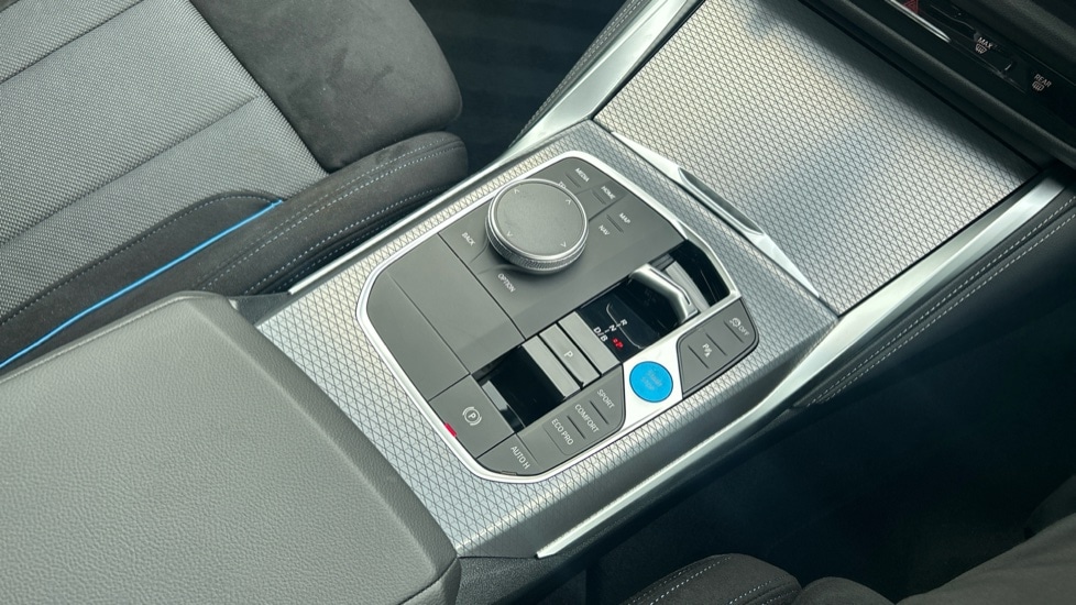 Used BMW i4 2025 for sale - 76404810: Photo 10