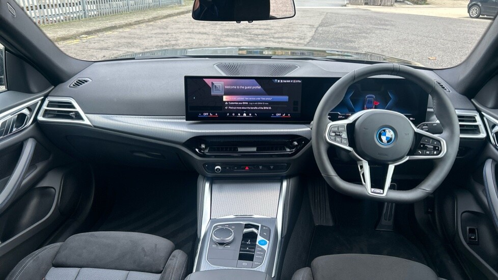 Used BMW i4 2025 for sale - 76404810: Photo 4