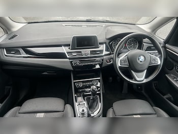 Used BMW 2 Series 2017 for sale - 76427995: Photo