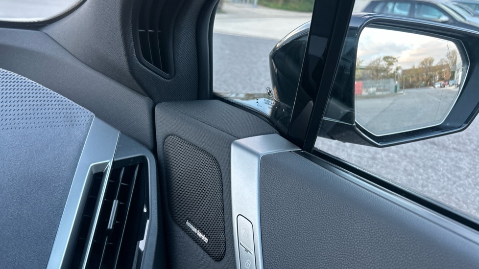 Used BMW iX 2025 for sale - 76861777: Photo 20