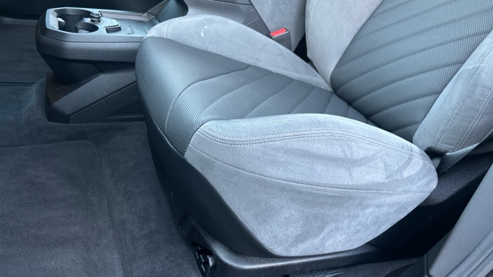 Used BMW iX 2025 for sale - 76861777: Photo 35