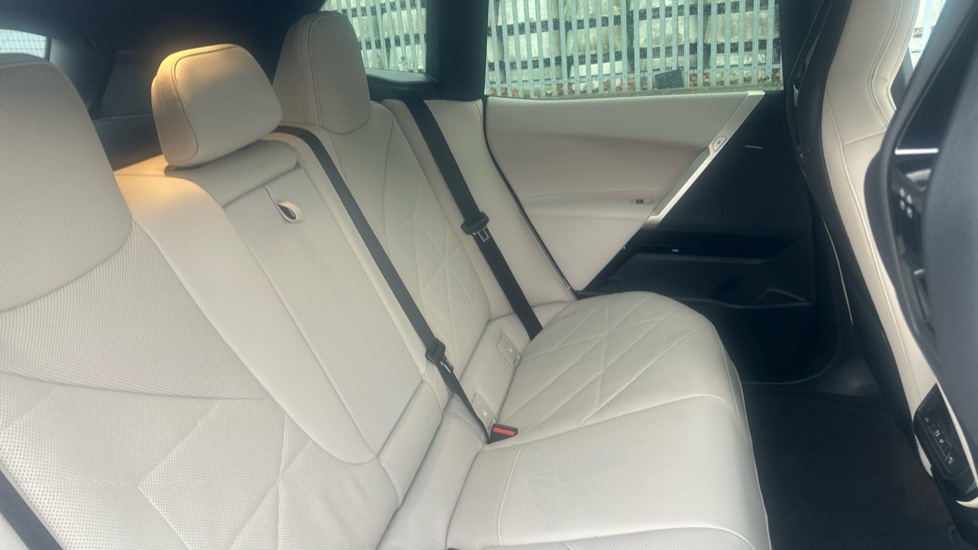 Used BMW iX 2022 for sale - 76593664: Photo 12