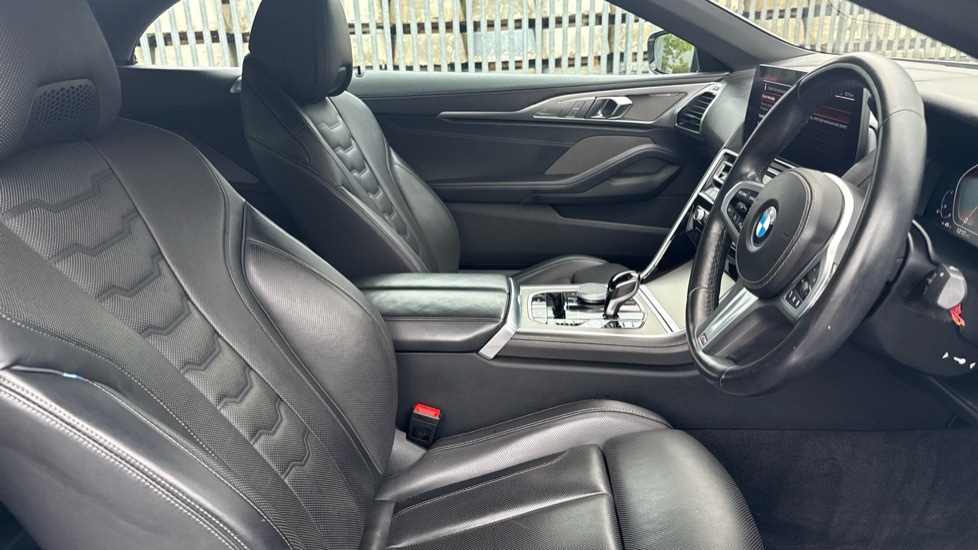 Used BMW 8 Series 2022 for sale - 75751335: Photo 11