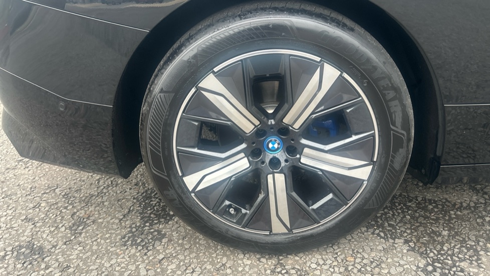 Used BMW iX 2025 for sale - 76519418: Photo 27