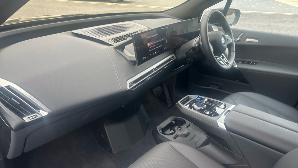 Used BMW iX 2025 for sale - 76519418: Photo 7