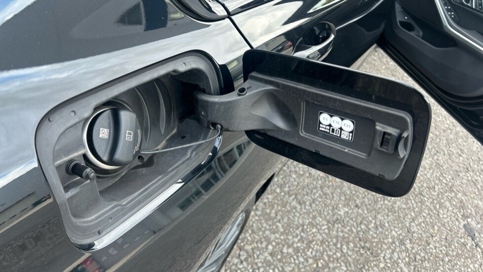 Used BMW 3 Series 2021 for sale - 76321906: Photo 39