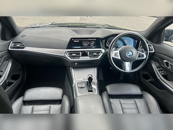 Used BMW 3 Series 2021 for sale - 76321906: Photo