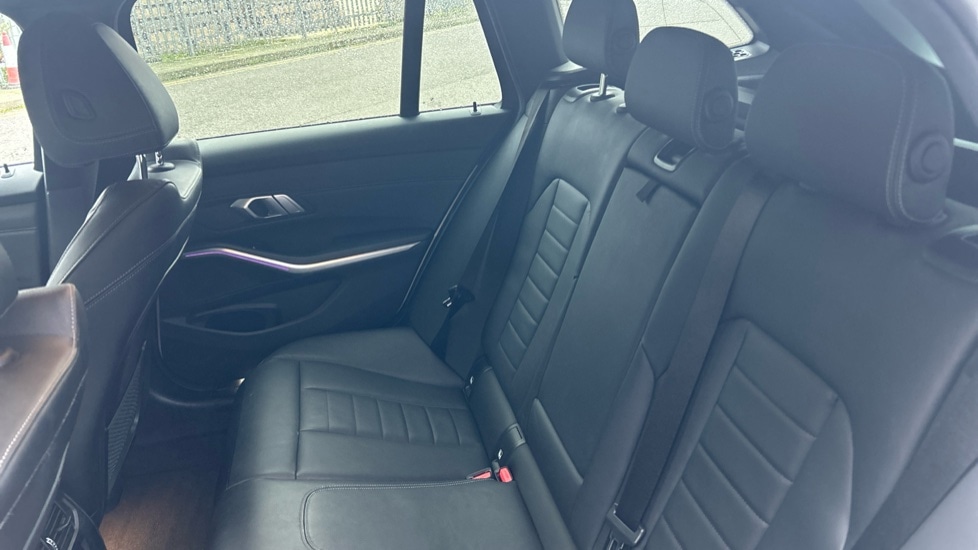 Used BMW 3 Series 2021 for sale - 76586927: Photo 12