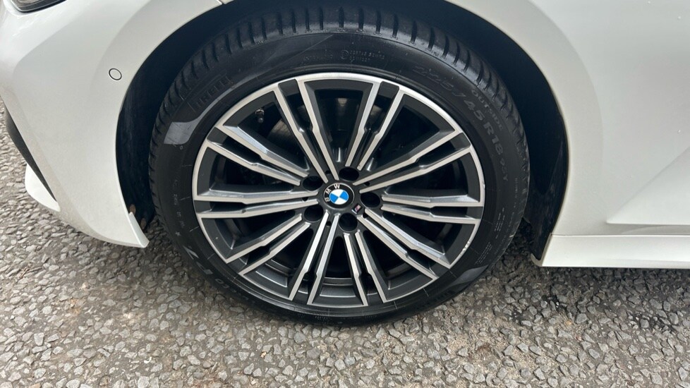 Used BMW 3 Series 2021 for sale - 76586927: Photo 25