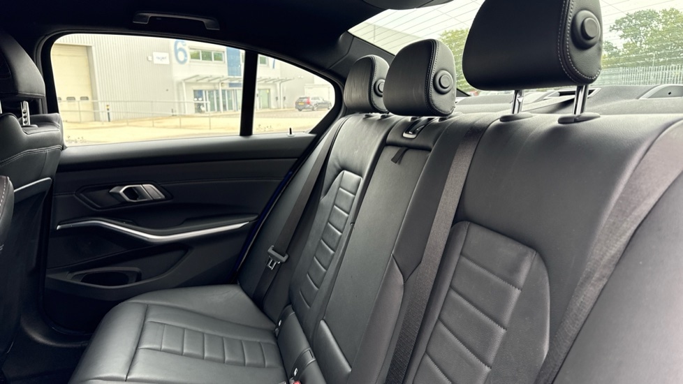 Used BMW 3 Series 2021 for sale - 76086828: Photo 12