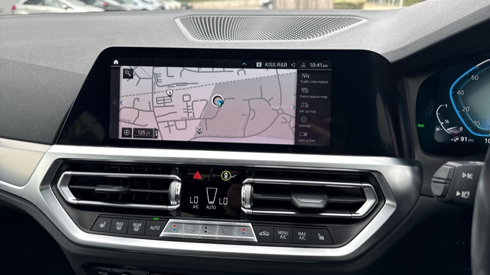 Used BMW 3 Series 2021 for sale - 76086828: Photo 32