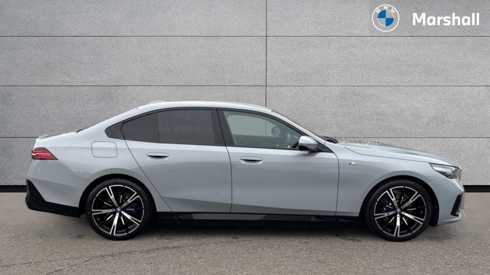 Used BMW 5 Series 2025 for sale - 76112181: Photo 3