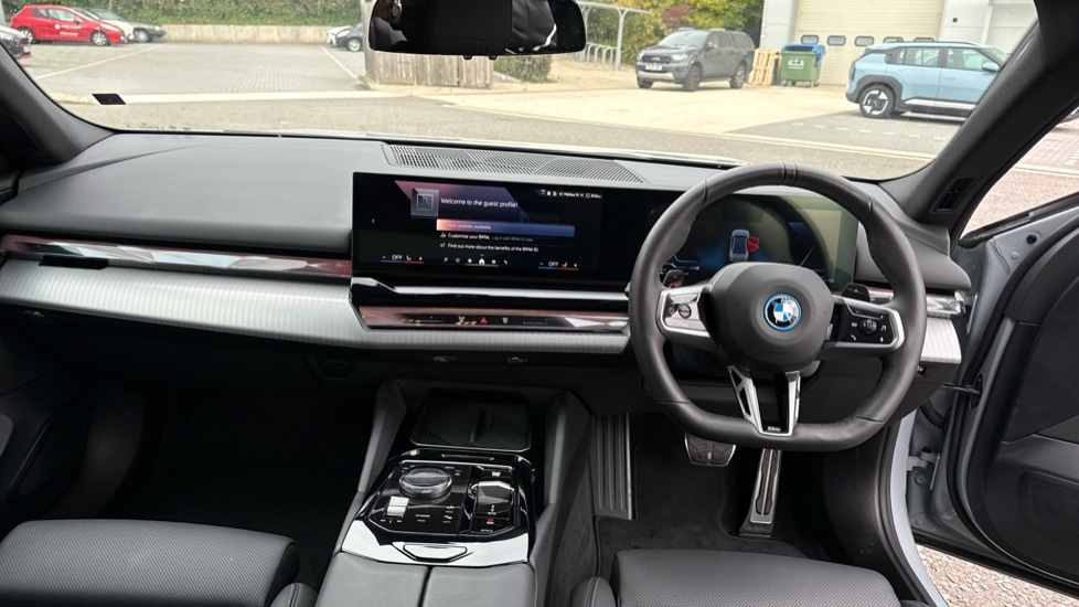 Used BMW 5 Series 2025 for sale - 76112181: Photo 4