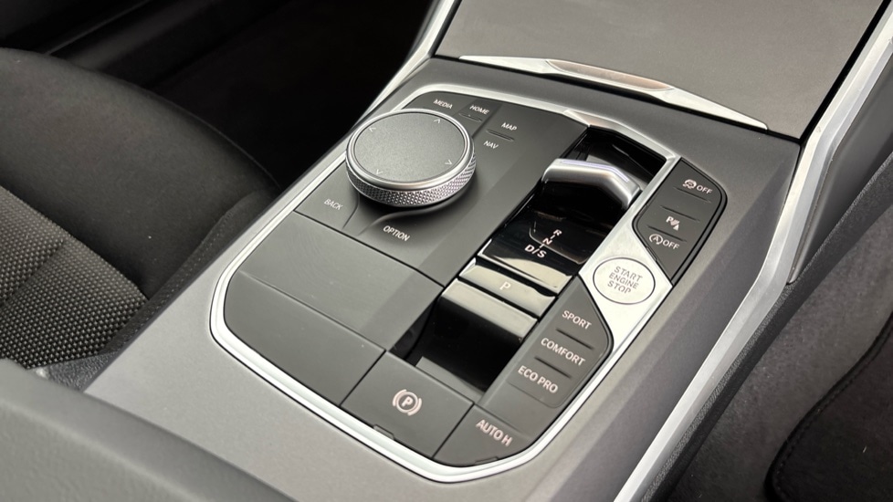 Used BMW 3 Series 2025 for sale - 76140286: Photo 10