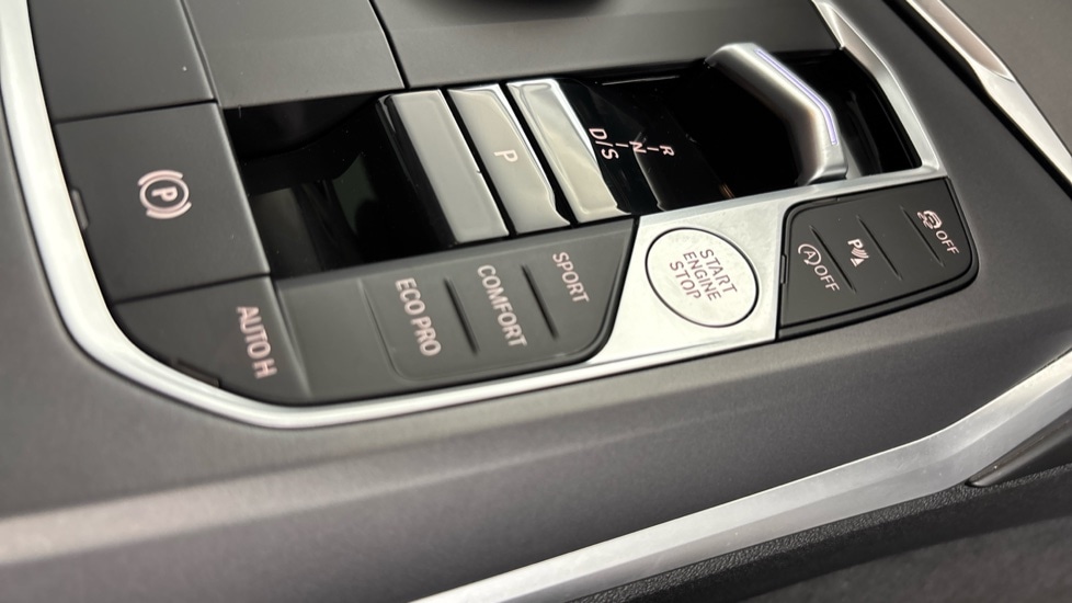 Used BMW 3 Series 2025 for sale - 76140286: Photo 19