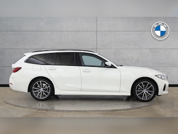 Used BMW 3 Series 2025 for sale - 76140286: Photo 3