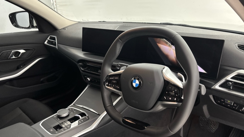 Used BMW 3 Series 2025 for sale - 76140286: Photo 6