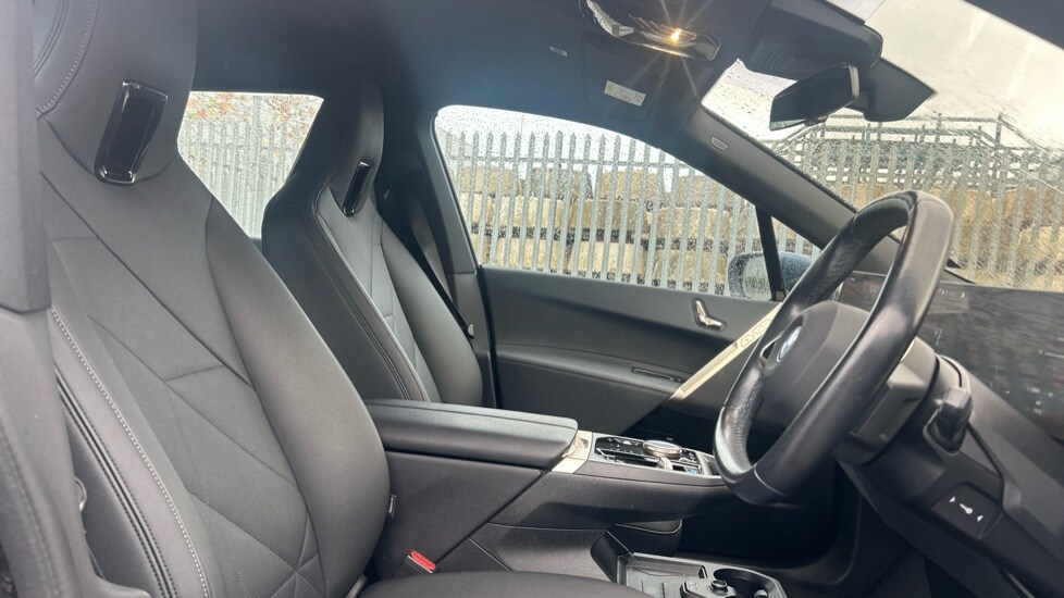 Used BMW iX 2022 for sale - 76404770: Photo 11