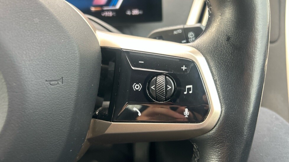 Used BMW iX 2022 for sale - 76404770: Photo 18