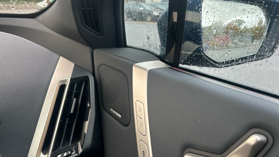 Used BMW iX 2022 for sale - 76404770: Photo 20