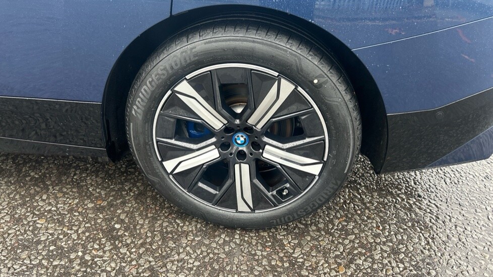 Used BMW iX 2022 for sale - 76404770: Photo 26