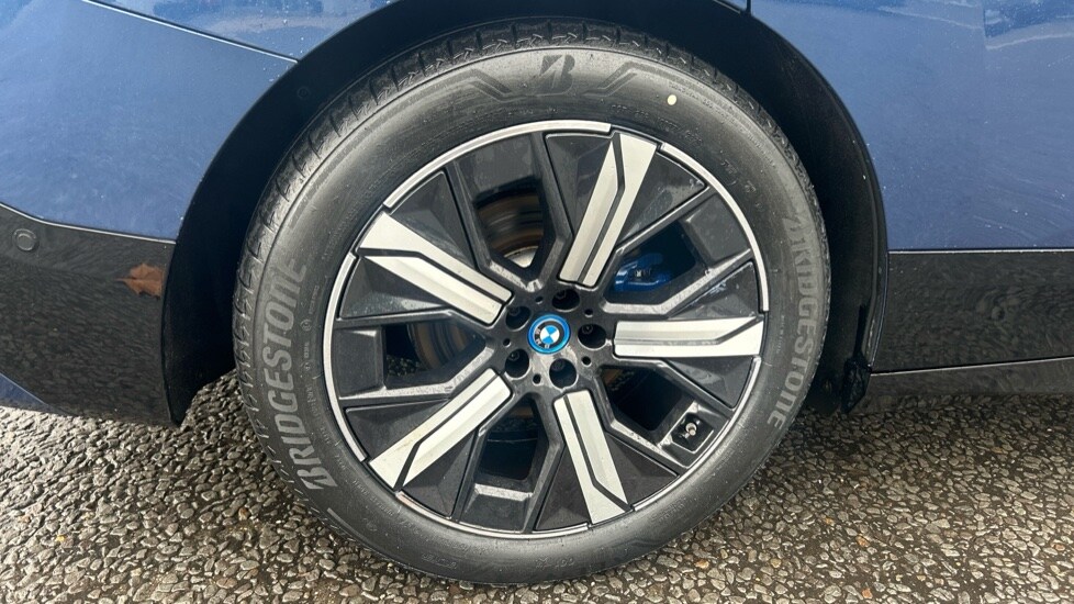 Used BMW iX 2022 for sale - 76404770: Photo 27