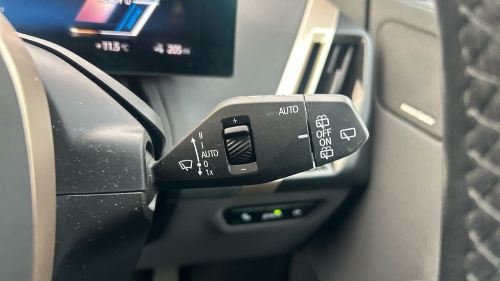 Used BMW iX 2022 for sale - 76404770: Photo 33