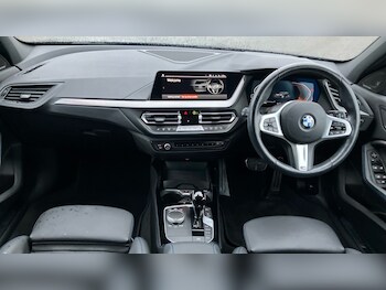 Used BMW 1 Series 2023 for sale - 76766255: Photo