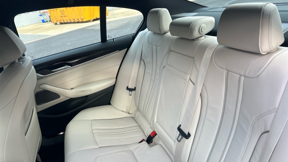 Used BMW 5 Series 2020 for sale - 76745364: Photo 12