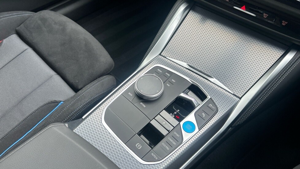 Used BMW i4 2025 for sale - 76404747: Photo 10