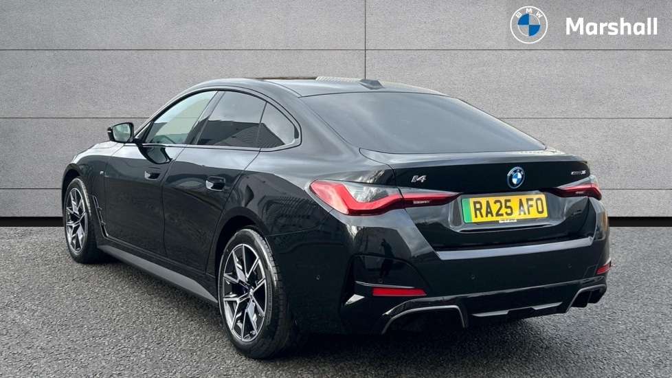 Used BMW i4 2025 for sale - 76404747: Photo 2