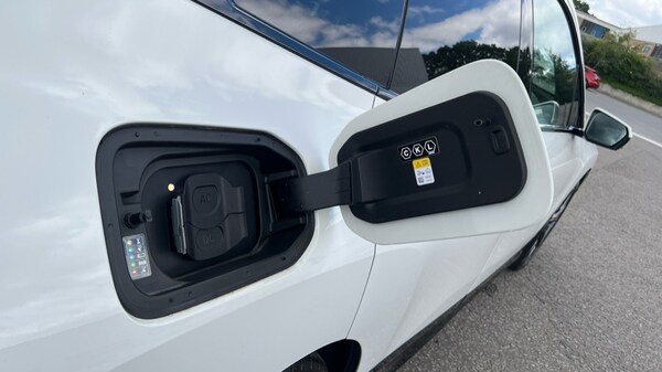 Used BMW iX 2022 for sale - 75439215: Photo 39