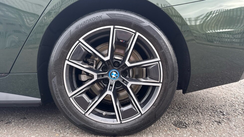 Used BMW i4 2023 for sale - 76086873: Photo 26