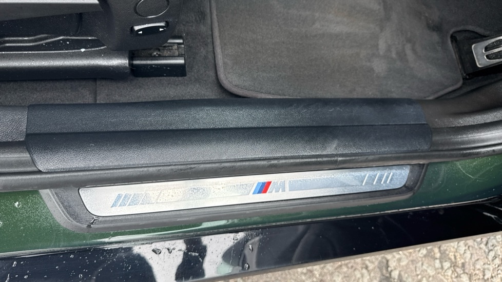 Used BMW i4 2023 for sale - 76086873: Photo 38