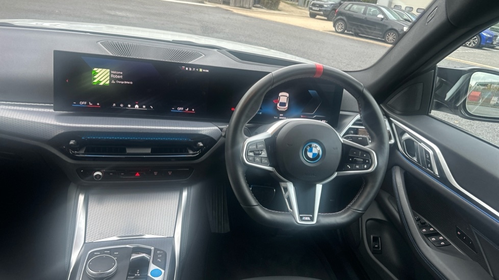 Used BMW i4 2025 for sale - 76861779: Photo 5