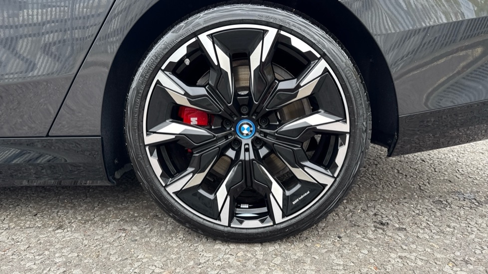 Used BMW 5 Series 2025 for sale - 76338706: Photo 26