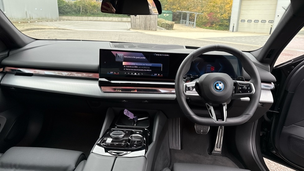 Used BMW 5 Series 2025 for sale - 76338706: Photo 4