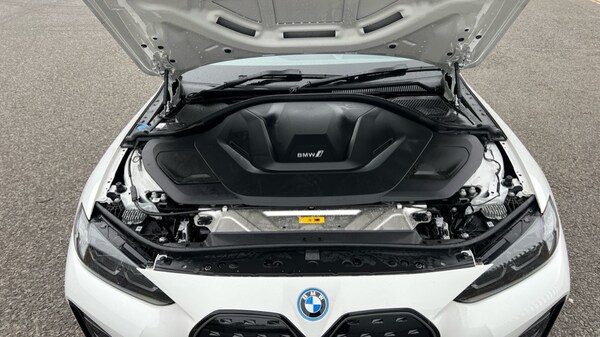 Used BMW i4 2024 for sale - 75439178: Photo 21
