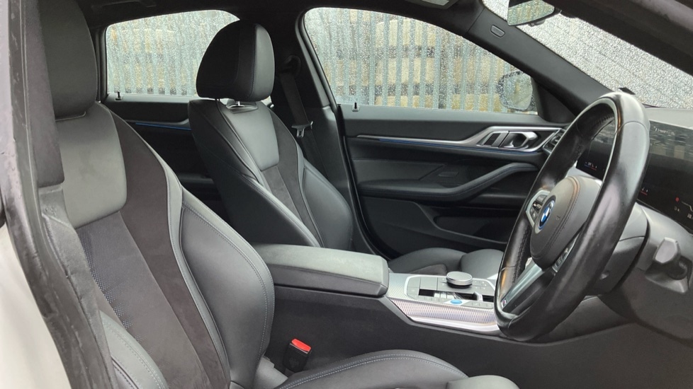 Used BMW i4 2023 for sale - 76861784: Photo 11
