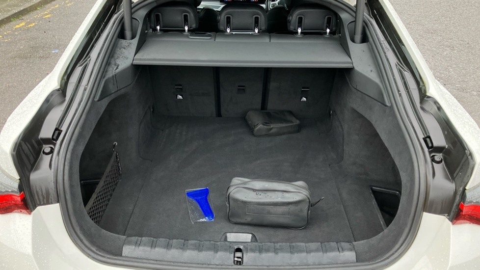 Used BMW i4 2023 for sale - 76861784: Photo 13