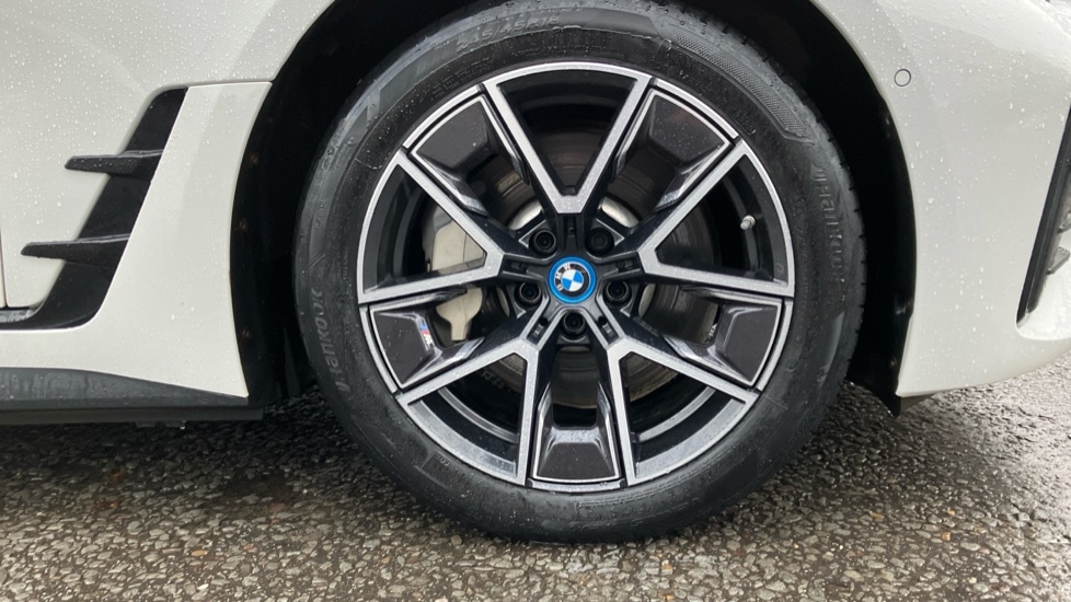 Used BMW i4 2023 for sale - 76861784: Photo 14