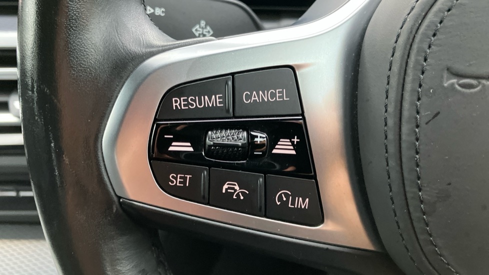 Used BMW i4 2023 for sale - 76861784: Photo 17