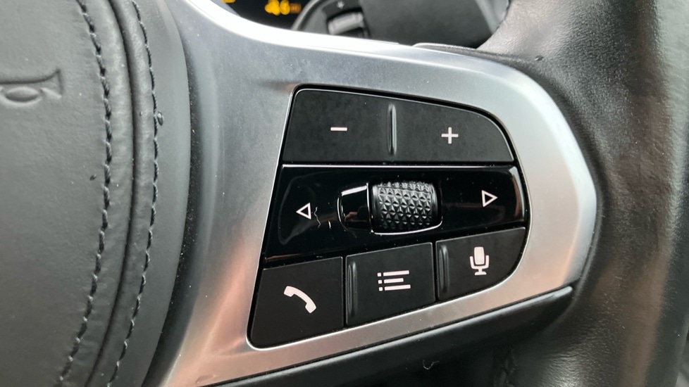 Used BMW i4 2023 for sale - 76861784: Photo 18