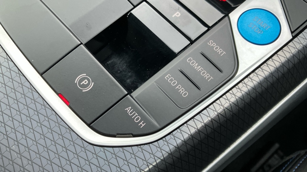 Used BMW i4 2023 for sale - 76861784: Photo 19