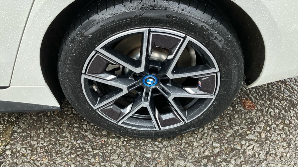 Used BMW i4 2023 for sale - 76861784: Photo 26