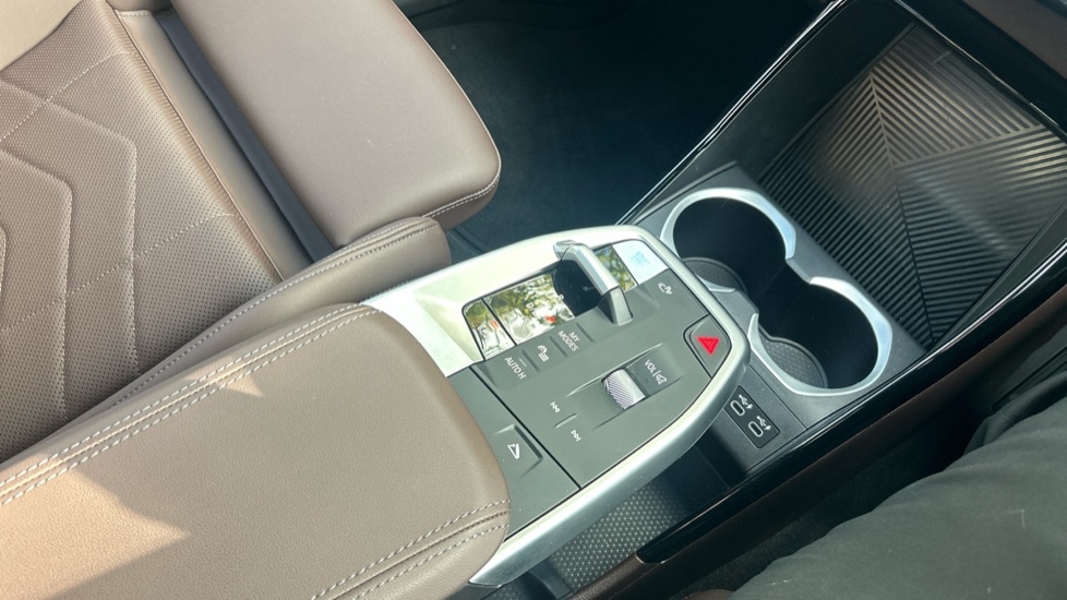 Used BMW iX2 2025 for sale - 76338772: Photo 10